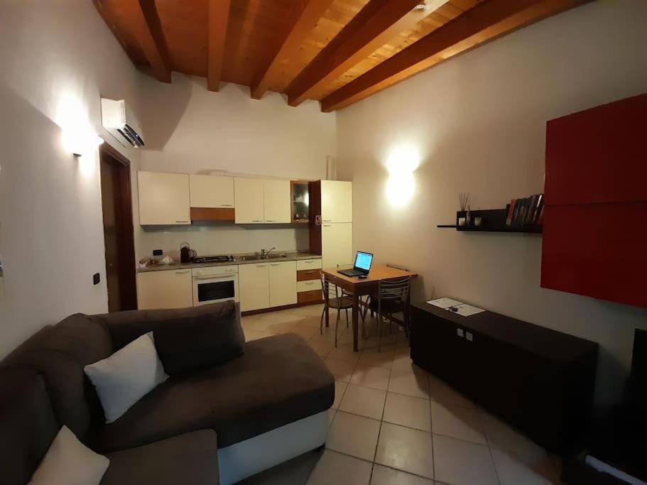Apartament La Casa Di Davide Con Giardino E Garage Werona Zewnętrze zdjęcie